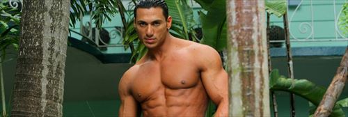 MUSCLEHUNKS Rico Elbaz